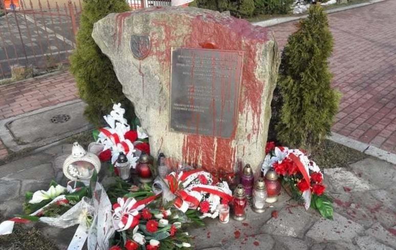 Zniszczony obelisk w Milówce - oświadczenie